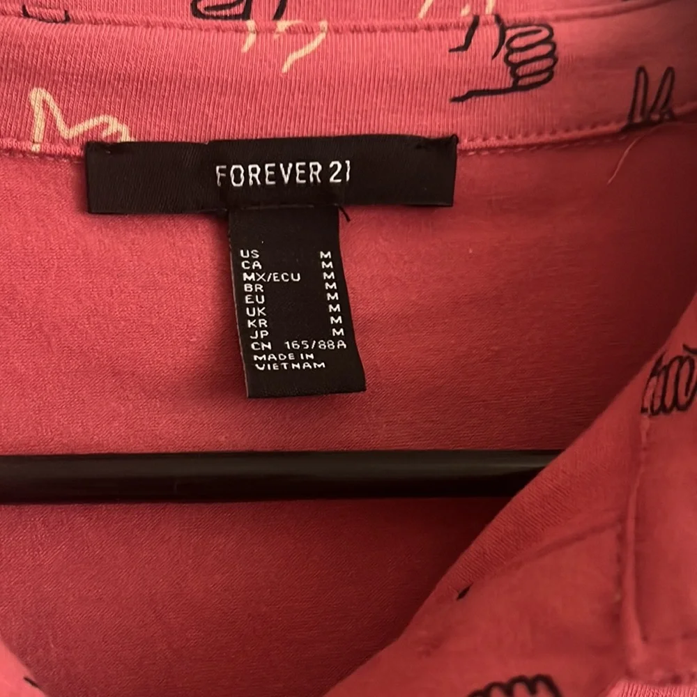 Red top - Picture 2 of 2